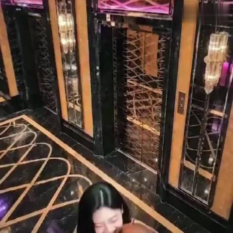 商K里的职业操守,人前深情,人后嫌弃