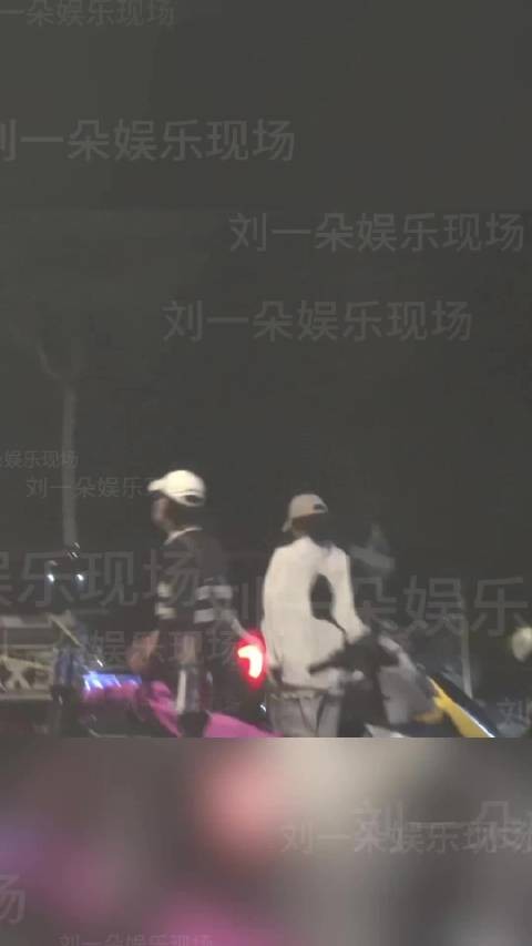 昨天说要曝光的恋爱中的火箭少女成员是张紫宁，疑似已与男友同居