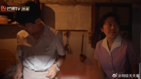 每周重排座位 有效避免男女同学早恋问题,学校有高人啊
