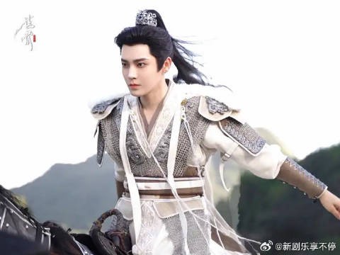 1，2，3，一起来感受这个萧无衣