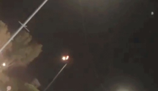 美伊战火再燃：婚礼变坟场，伊朗放狠话，特朗普警告“终极打击”