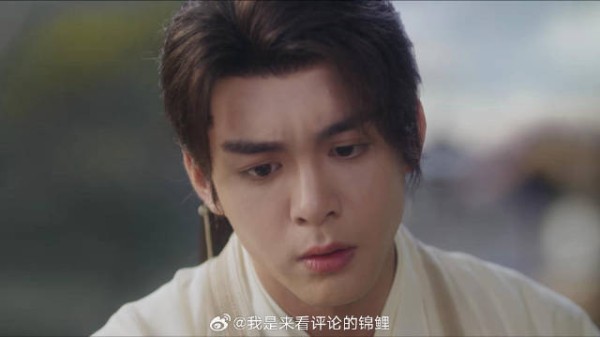 方多病和李莲花发现线索 竟是在夫人寝宅发现，太诡异了