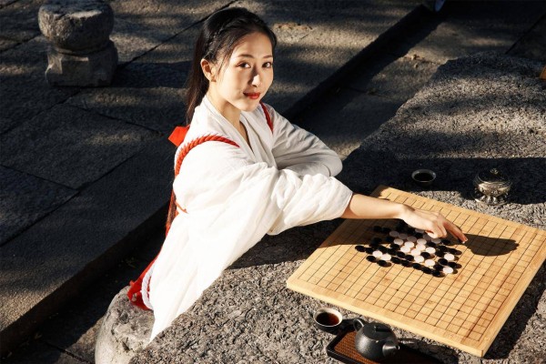已婚女人容易对有家室的男人动心，根子就在这个地方