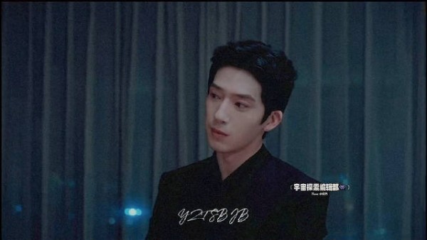 栾念斜眼盯前男友照顾桃桃,男鬼味回归