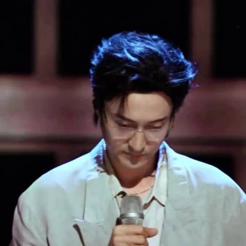 “如果你听过,请记得嘲笑我” 好温柔的王传君