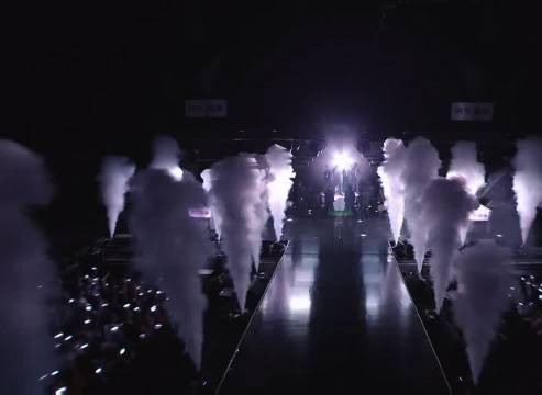 唐九洲失误似设计,闯祸实习生贴合舞台风格