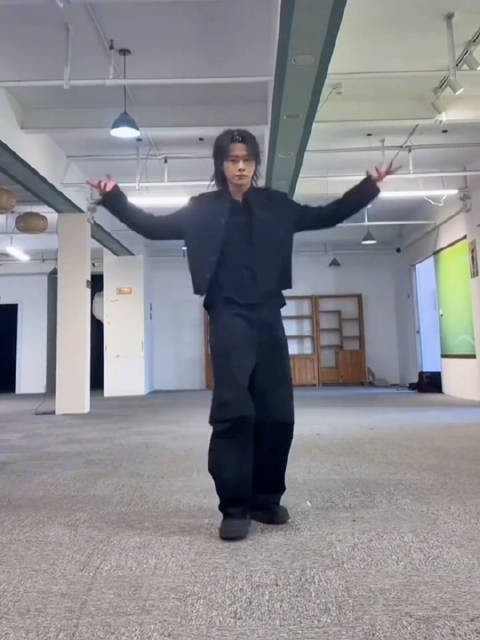 熊艺文的后空翻 「要很努力才能看起来毫不费力」