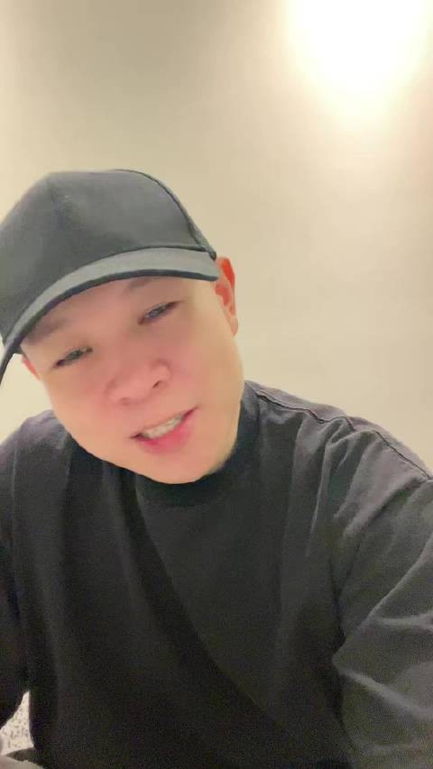 分享写歌意向与游戏成就,同时对秋天的感受进行反思