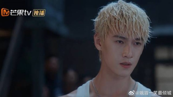 变态被邢武揍个半死,哪料还倒打一耙,邢武拿出证据让他打脸