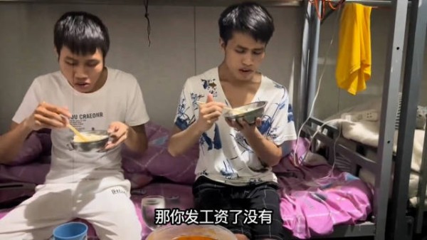 老表生前一段对话视频让人几度落泪,那么努力活着的人啊!
