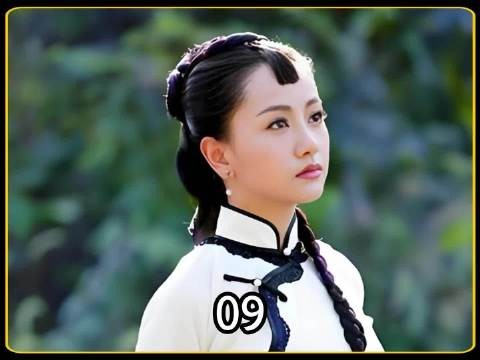 小丫鬟穿上主子的衣服勾引少爷,不料被大少奶奶当场抓住