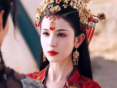 沙漠悍匪遇到刁蛮公主,两人会擦出怎么的火花