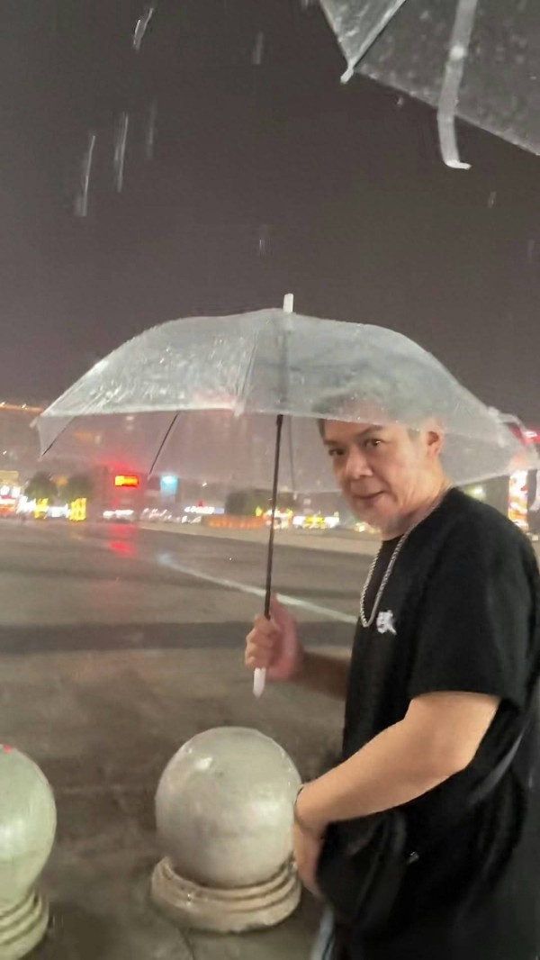 TVB“御用恶人”患癌仍剧接剧，暴雨照常宣传，一度债务近七位数