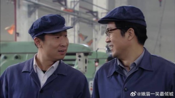 文丽支持帮收拾行李,佟志心情大好,仍不坦白李天骄也在分厂
