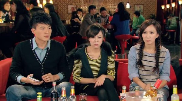 曾小贤金衣挨打,美嘉医院吹泡泡,幕后太疯