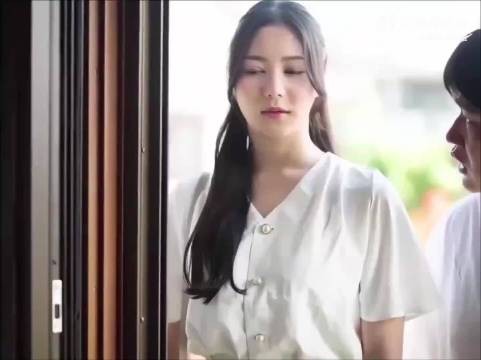 白峰美羽可盐可甜的风格谁能招架得住？