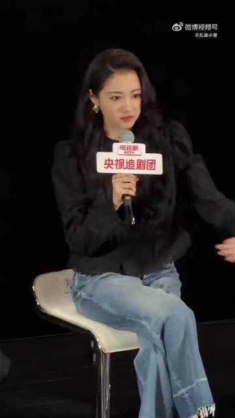 关晓彤细致演绎月亮女孩,齐时状态牵动情绪