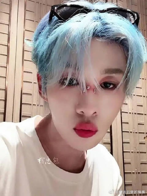 “谁的人生一天可以开两场演唱会”
