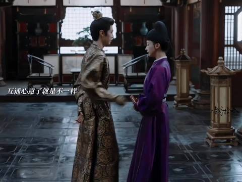 圣上：孟廷辉朕也要贴贴！