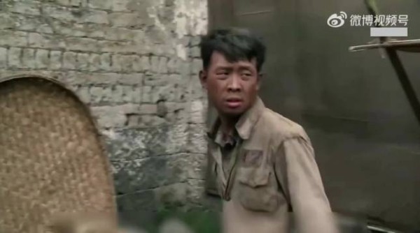 “掏出粉条吃的那一刻他简直就是神”