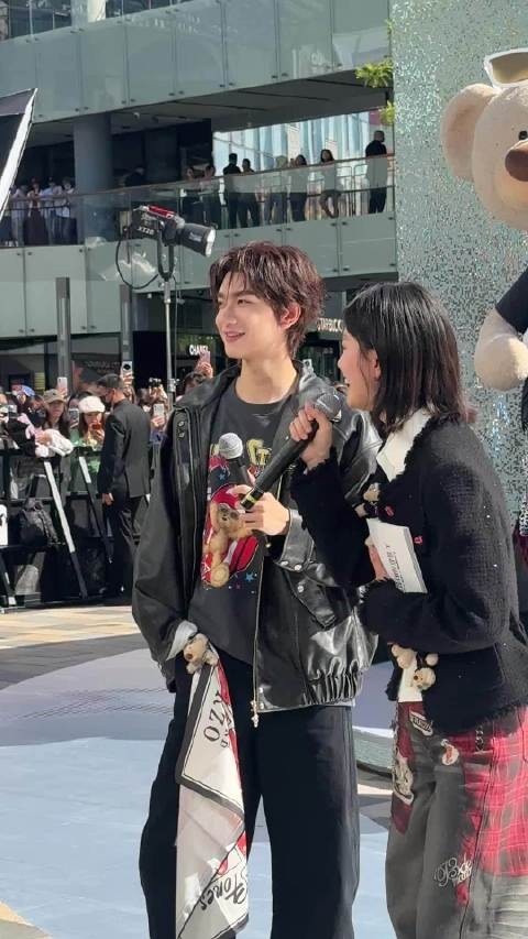鲜活少年感叛逆少年林一，今日穿搭可爱又酷帅
