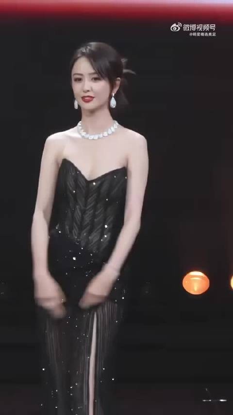 女神佟丽娅微博之夜绝美,我心里的MVP