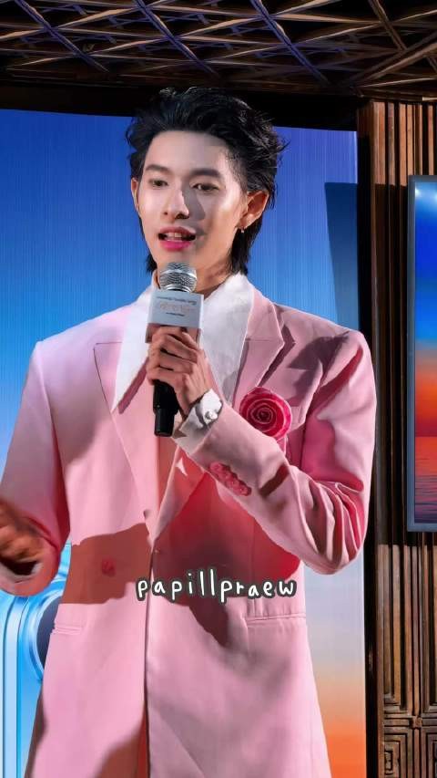 我解释不清楚，但这两个视频里的噗噗完全异曲同工…