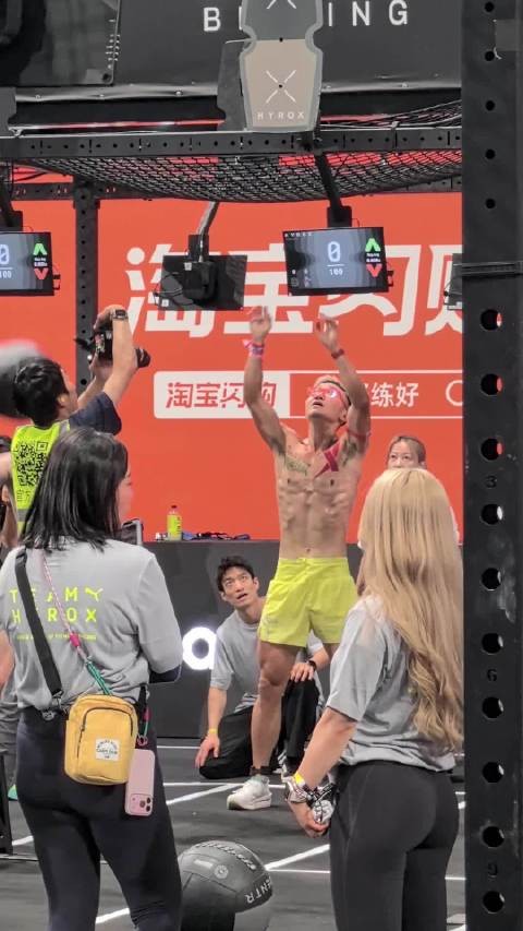 Hyrox北京站众星云集,国内外高手高强度比拼