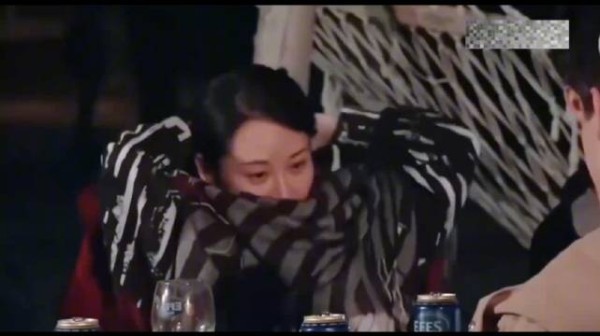 杨洋笑容消失陈意涵大方笑,花少2名场面再现