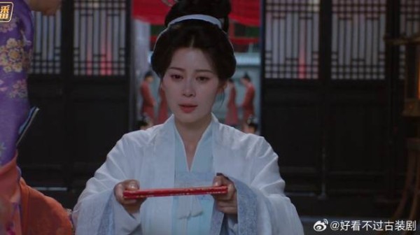 小沈大人战死,馥之主动递上婚书,主动要嫁进门守寡