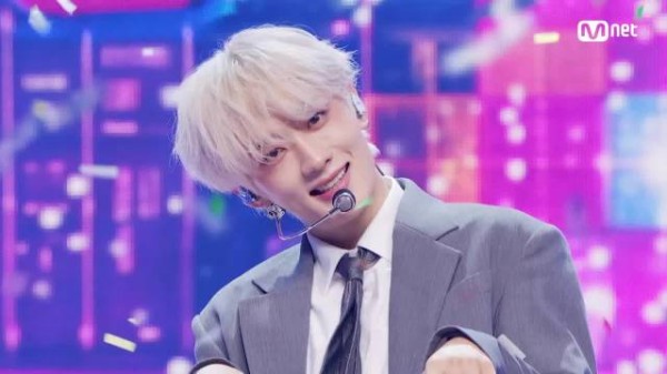 260910 VERIVERY - Dont Panic! (初公开) @ MCD