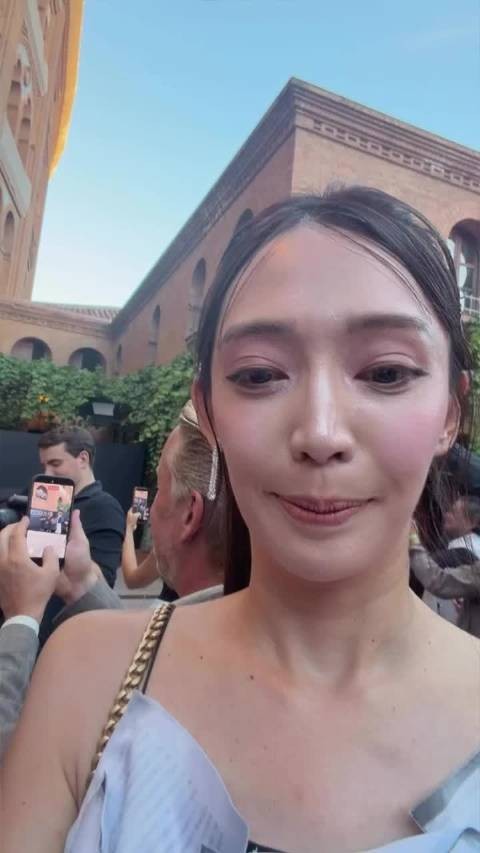 George出席在马德里斗兽场举行的梅奔新车发布会 candywang7446