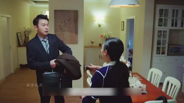 为什么保姆亚琴称呼陈俊生为先生，却从不叫罗子君为太太？