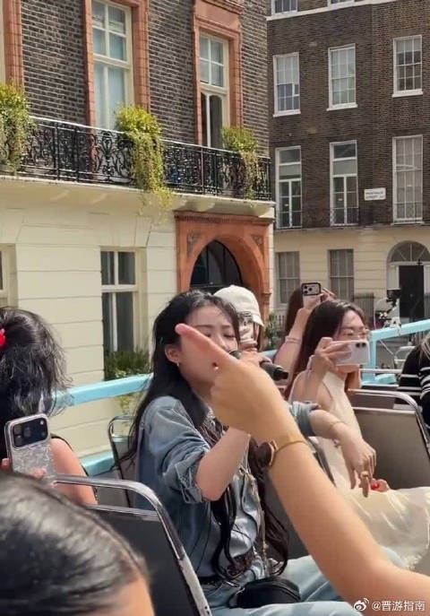 不停接待顾客全力销售,喻言饿到感慨,还好及时吃上饭