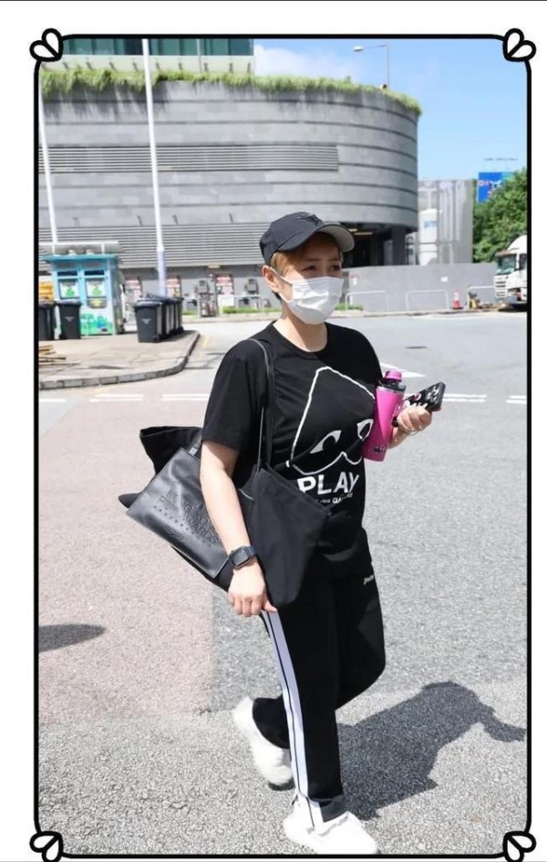 港圈揪心一幕!汤盈盈探病全程黑脸,含泪言:钟丽淇压力快扛不住