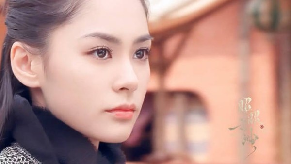 古早古装剧真的是美女如云，一张权威的脸身边是另一张权威的脸