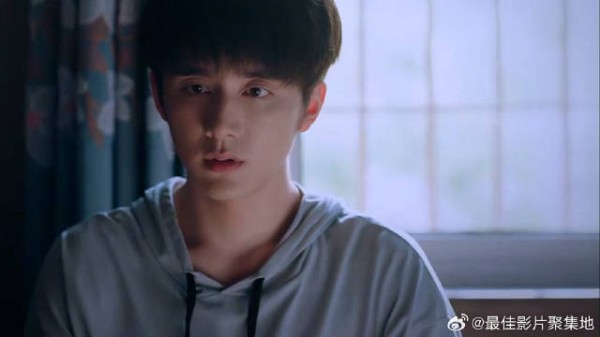 晕倒李海潮，李尖尖躺在他身边，贺子秋愣是没睡陪着