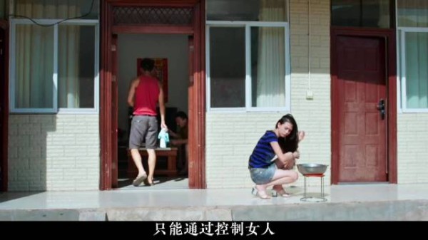 巧巧撞见亲妈与公公不堪一幕,婚姻竟是生意