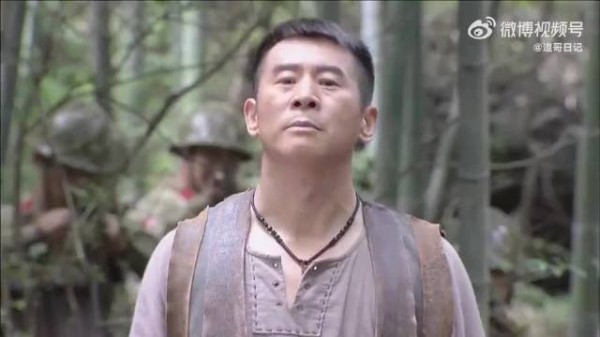 我就爱看这种神剧,太过瘾了!