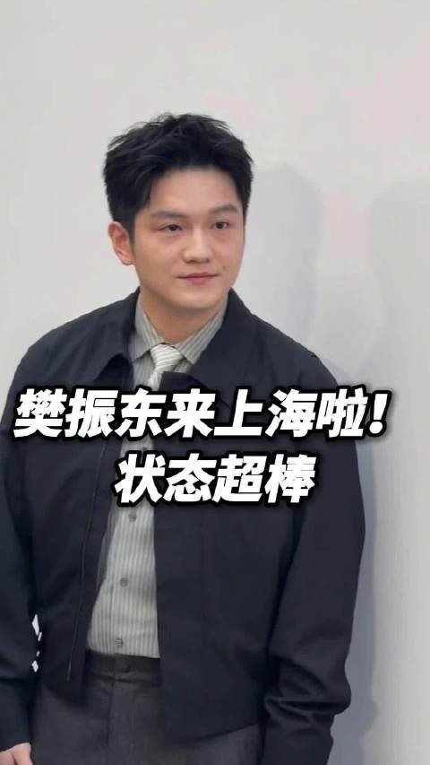 衬衫+外套状态超棒! “每次比赛感受都会不同,会努力的调整自己状态”