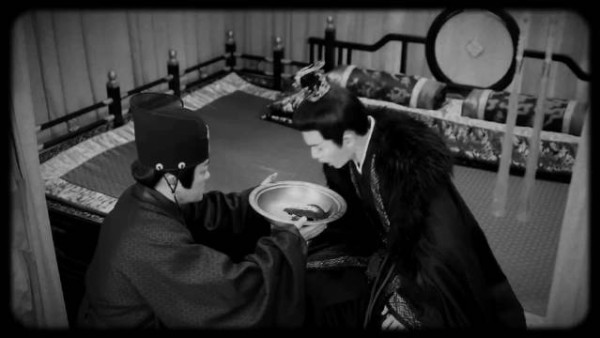 萧焕寒毒加重,郦太医称需寻至阴至柔女子相助