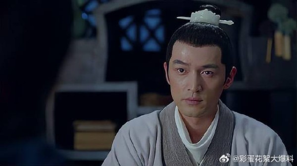 靖王得知梅长苏的身份,心疼落泪,静妃:完成他的心愿