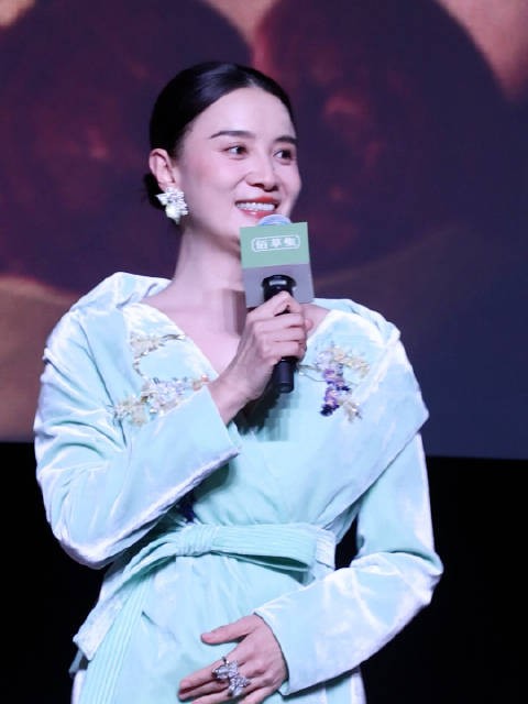 宋佳丨佰草集 好优雅大气 状态真好