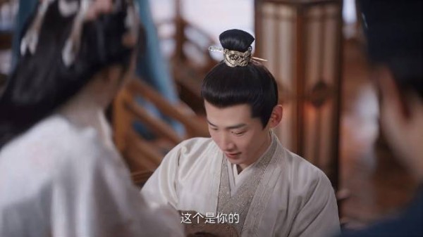 过年给红封,夫人故意吊着夫君胃口,下秒太豪气了
