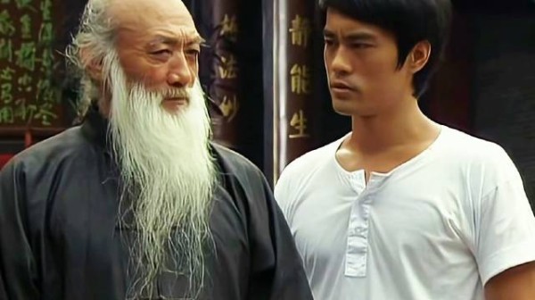 咏春寸拳大功告成，李小龙即将迎战小拳王大卫科菲尔！