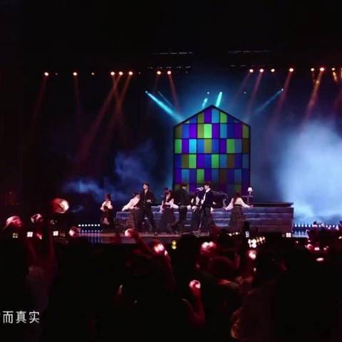 谁懂邵子恒慵懒又松弛感拉满的声线!还有这张脸!