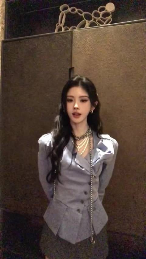 模糊的画质清晰的美貌 全身出镜跳舞真的好美