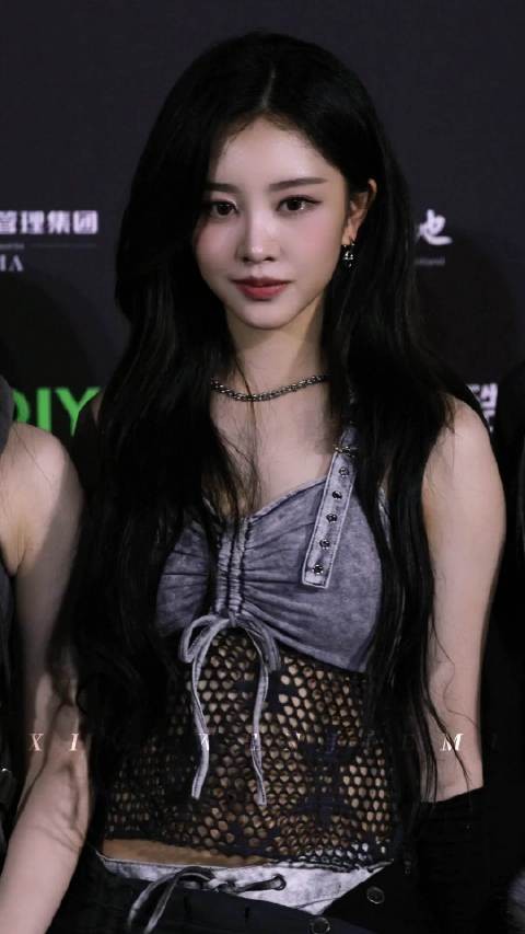 R.E.D女团妹妹们,又美又辣
