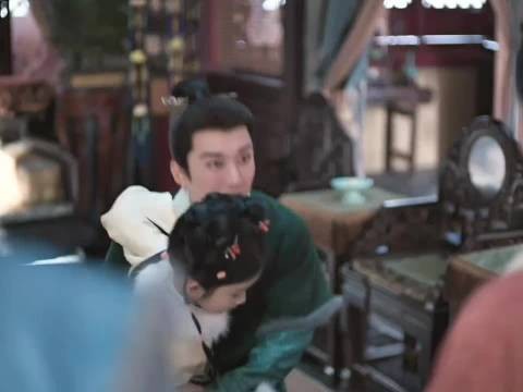 林锦岐发现大姐和小孩都挺怕丈夫 ,兰香如故