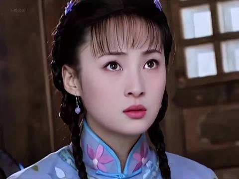 “情敌长这样,谁还看男主啊?蒋勤勤和王艳同框那刻,我直接选择困难症发作”
